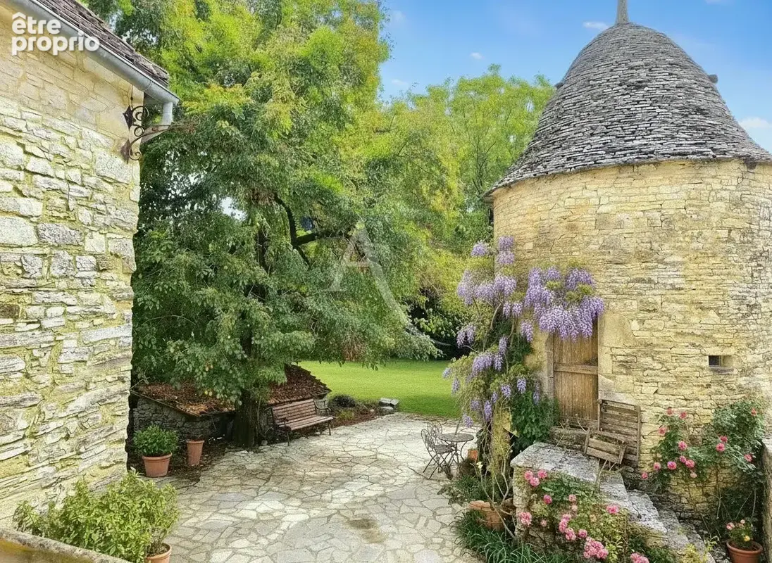 Maison en pierre 221m² avec dépendances et piscine, 5 minutes de Catus - photo 2