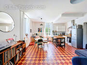 Appartement à NEUVILLE-SUR-SAONE