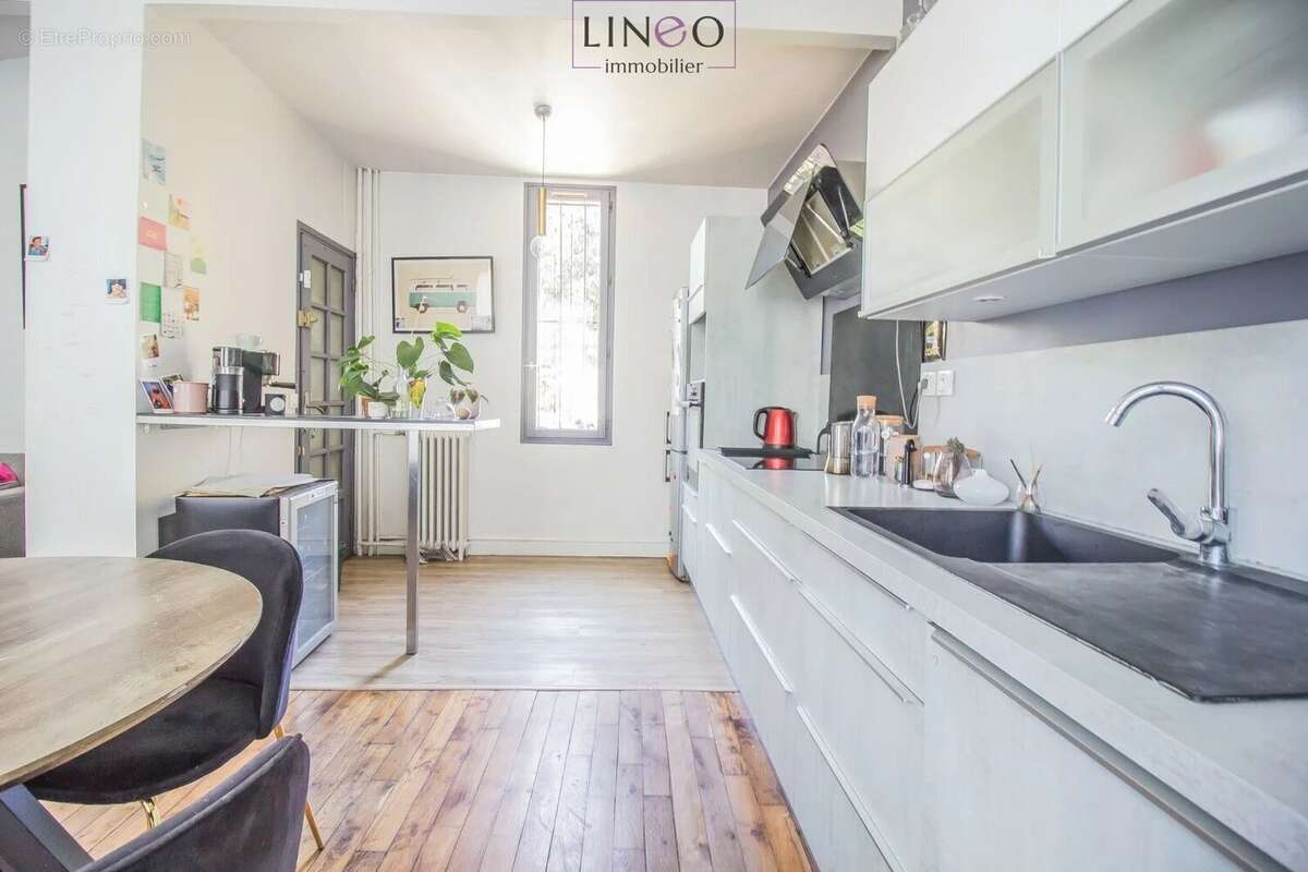 Maison à CHOISY-LE-ROI