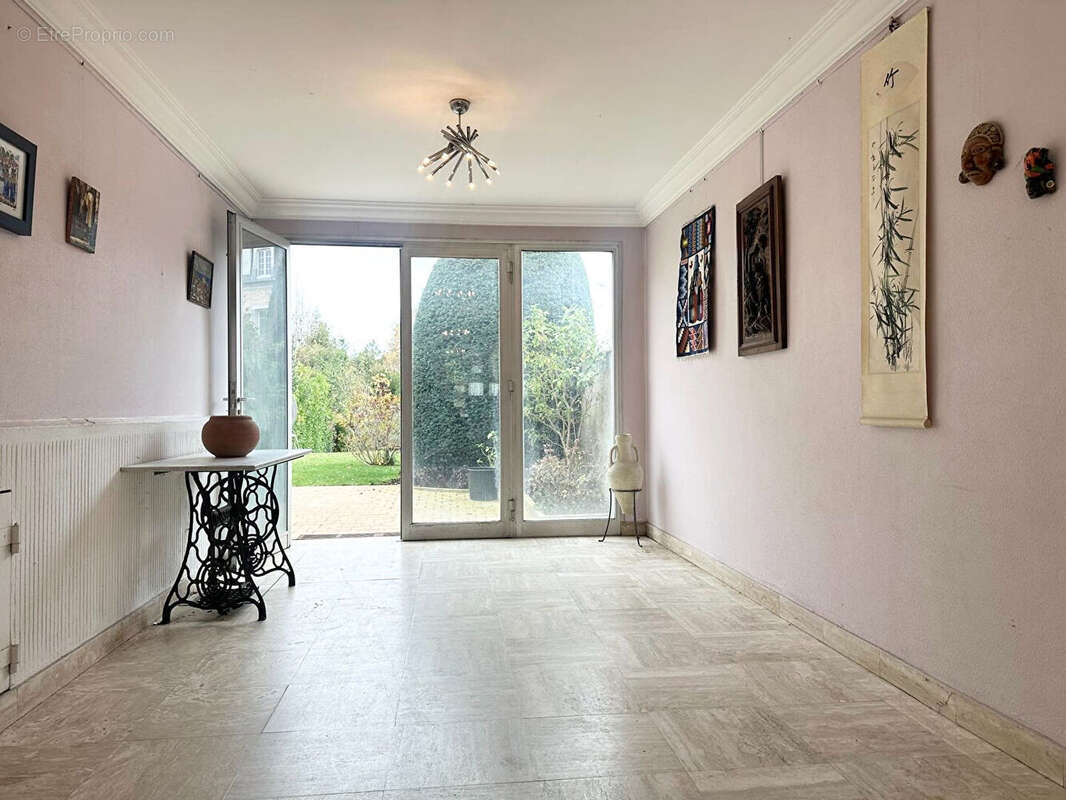 Maison à MAISONS-LAFFITTE