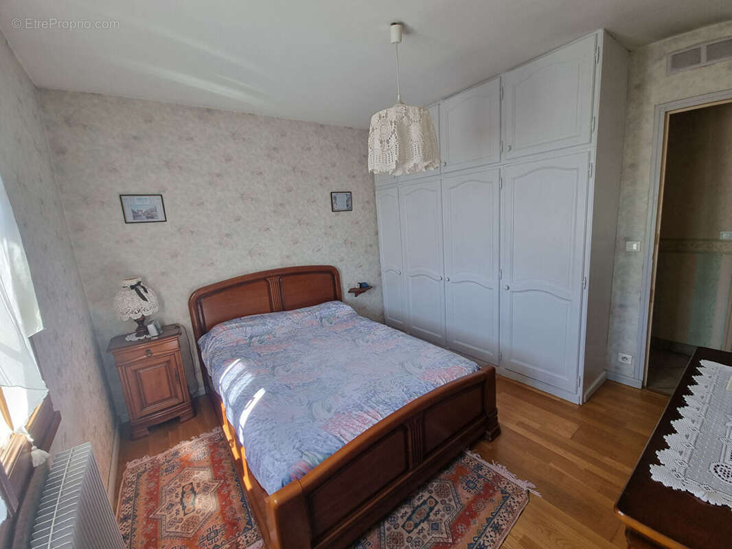 Maison à FOURCHAMBAULT