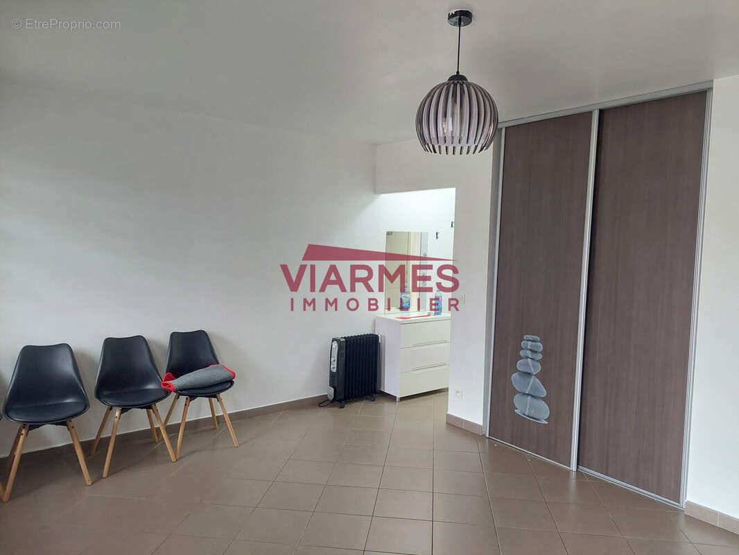 Appartement à SEUGY