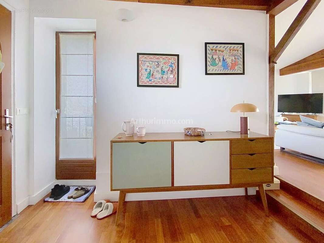 Appartement à CATERI