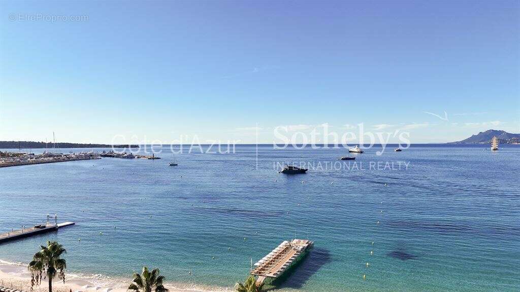 Appartement à CANNES