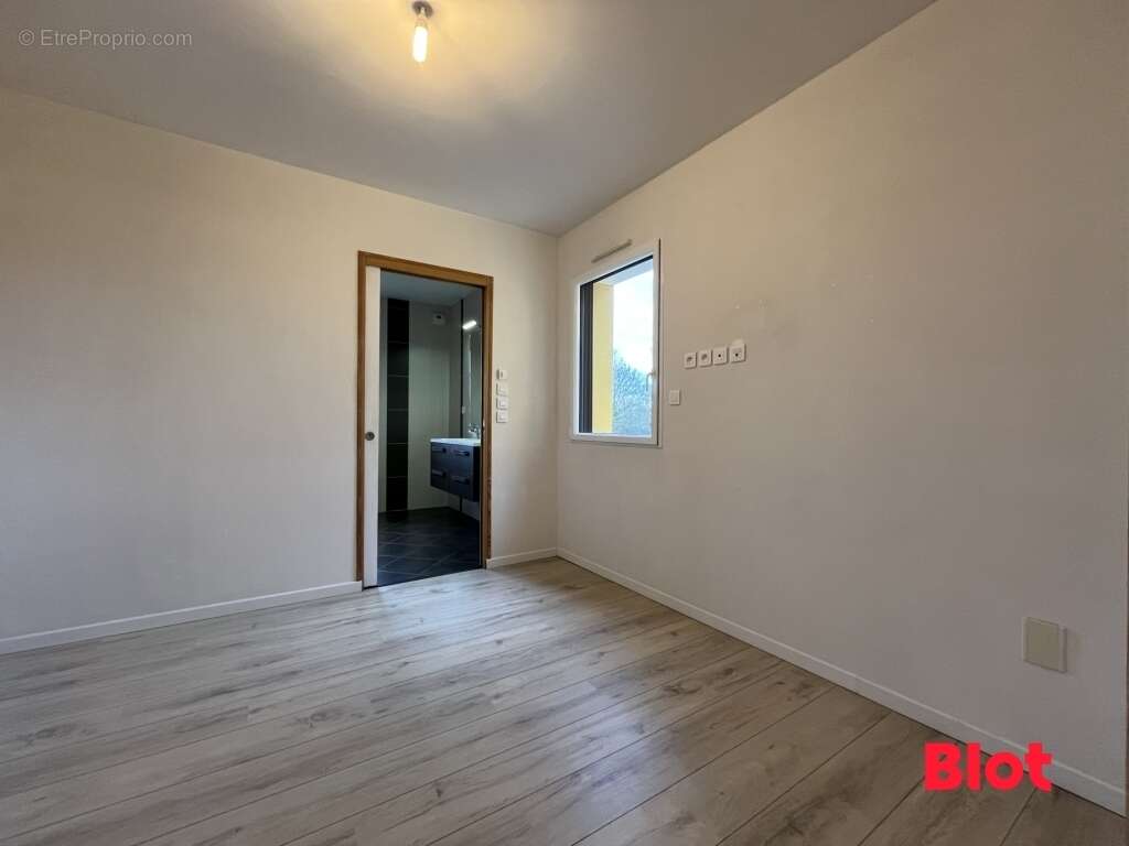 Maison à SAINT-VINCENT-DES-LANDES