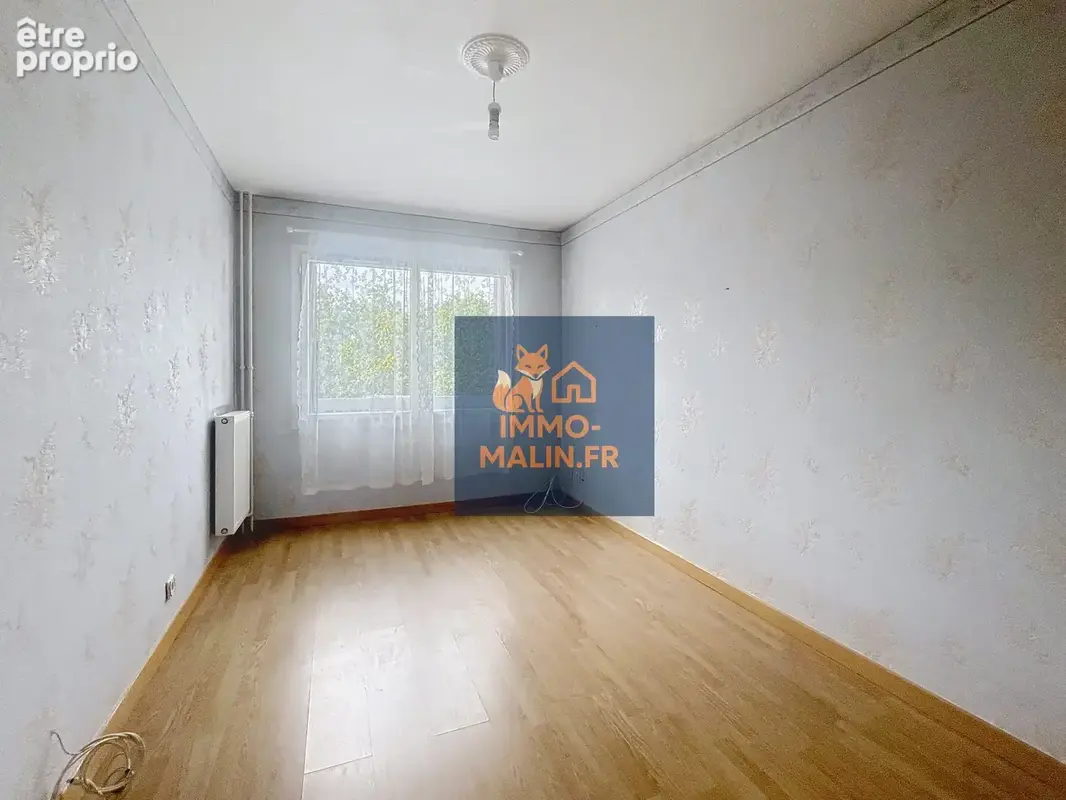 Appartement 5 pièces 90 m² à vendre à Tremblay-En-France (93290) - photo 4