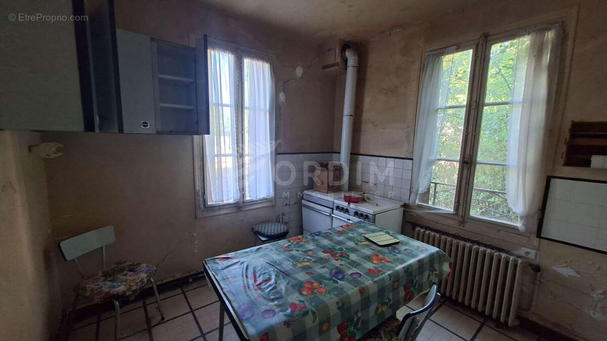 Jolie Maison proche centre-ville - photo 5