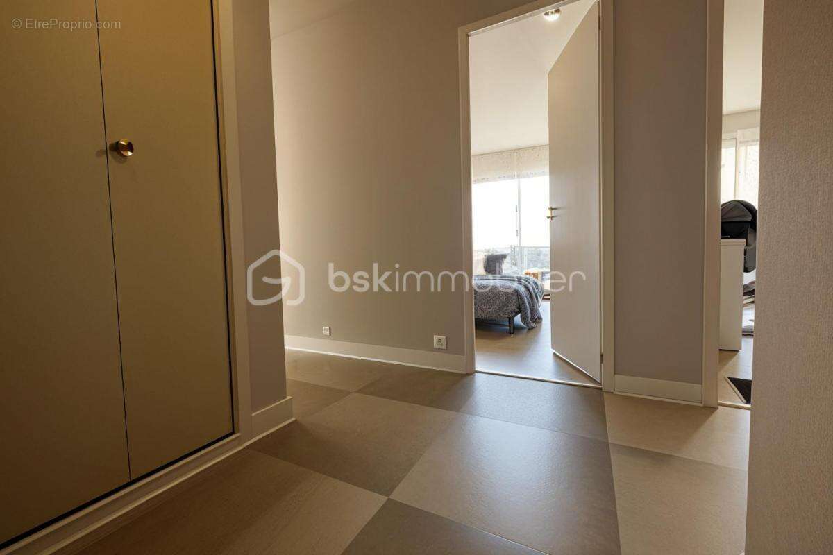  À Vendre – Appartement - photo 6