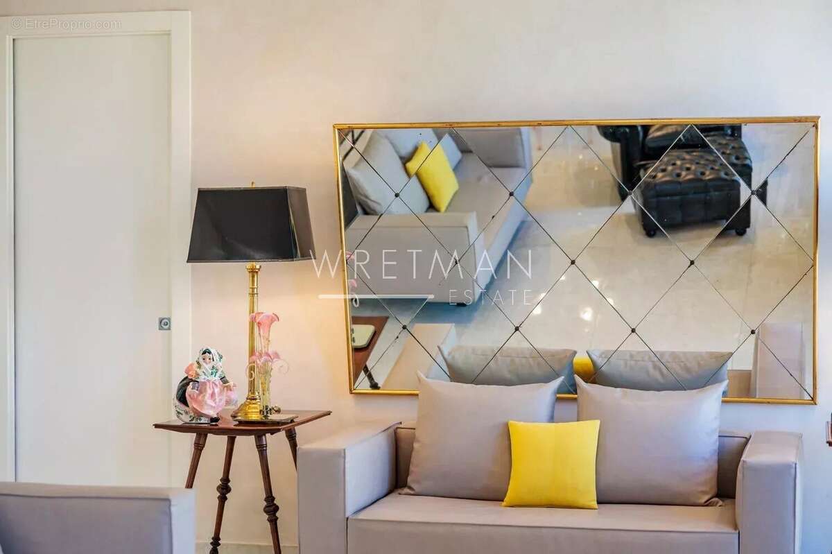 Appartement à MENTON