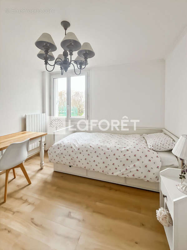Appartement à MAISONS-ALFORT