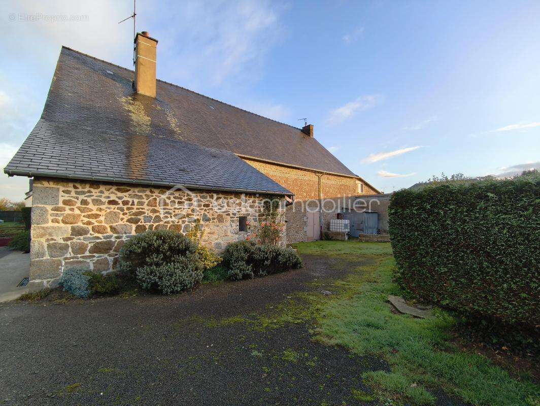 Maison à LIGNIERES-ORGERES