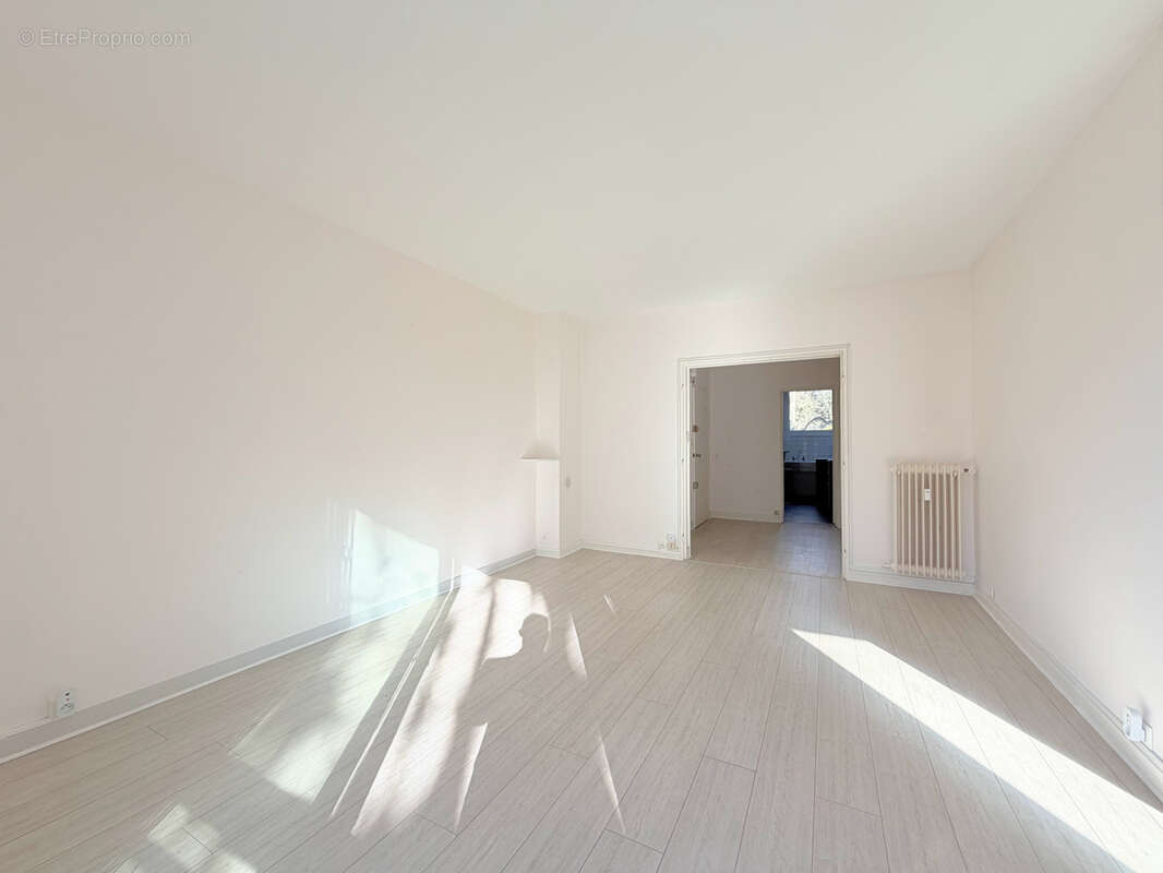 Appartement à RUEIL-MALMAISON