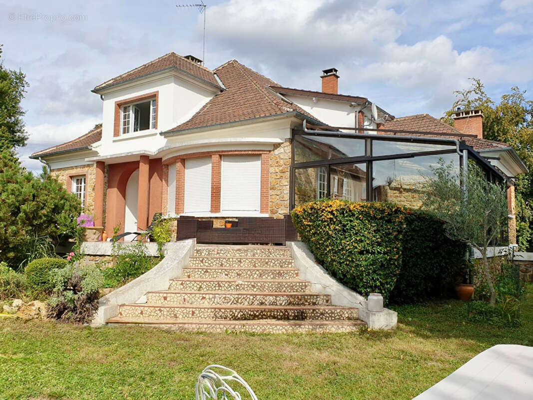 Maison à YERRES