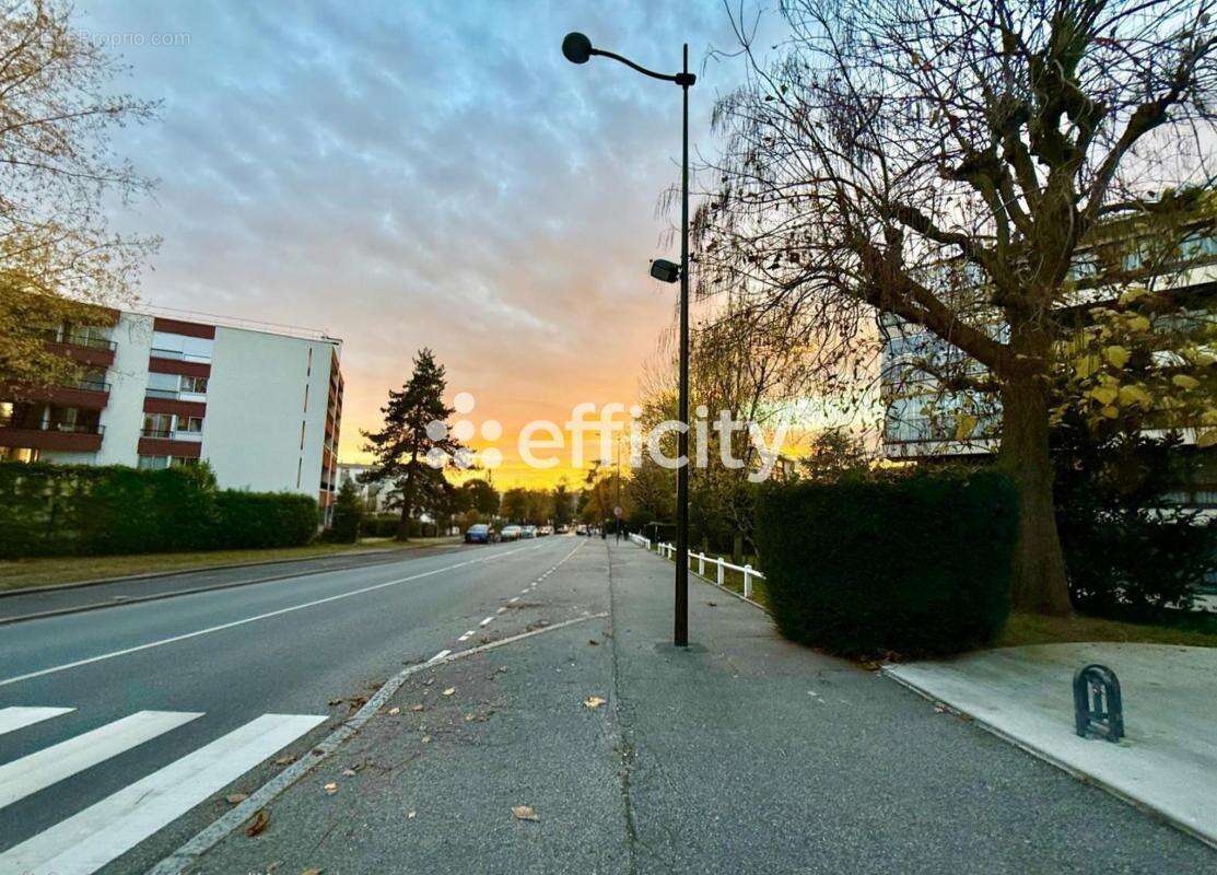 Appartement à LE CHESNAY