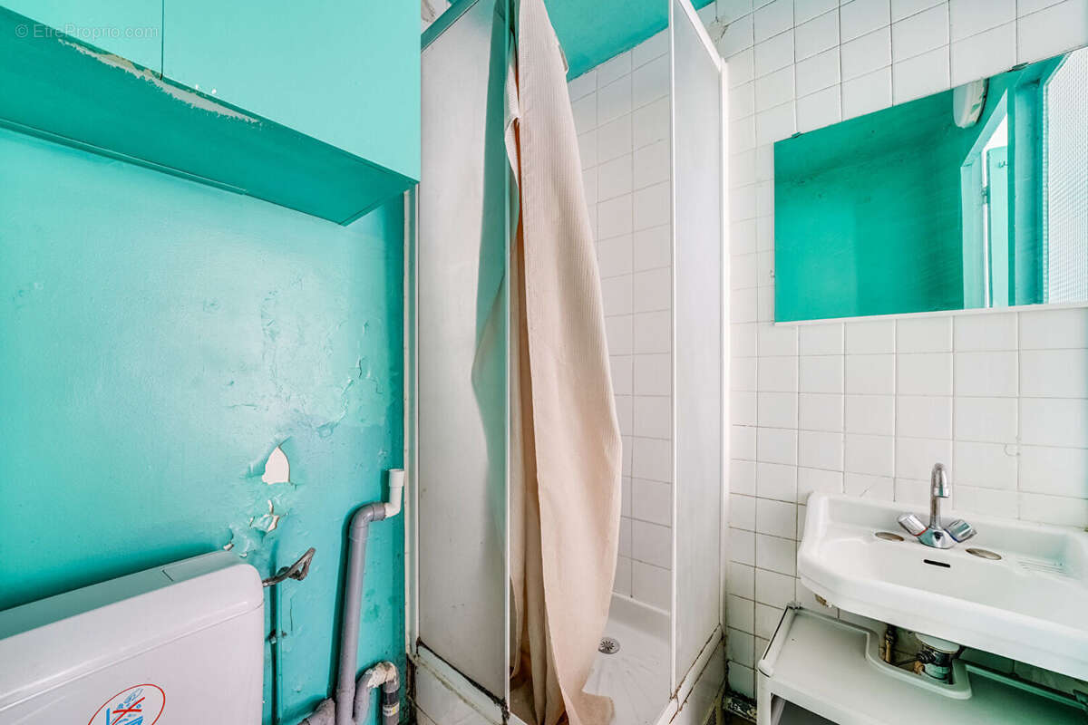 Studio aménageable en deux pièces - Square Gardette - photo 7