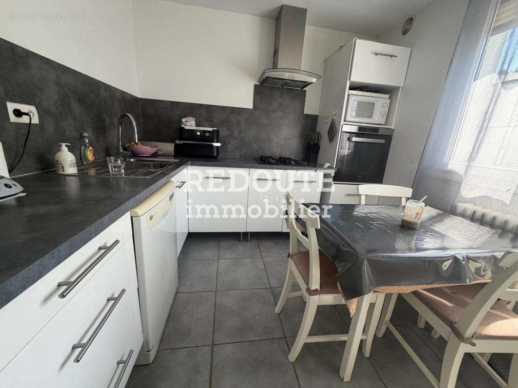 A vendre - reims - maison 4 chambres -  garage - jardin - photo 5