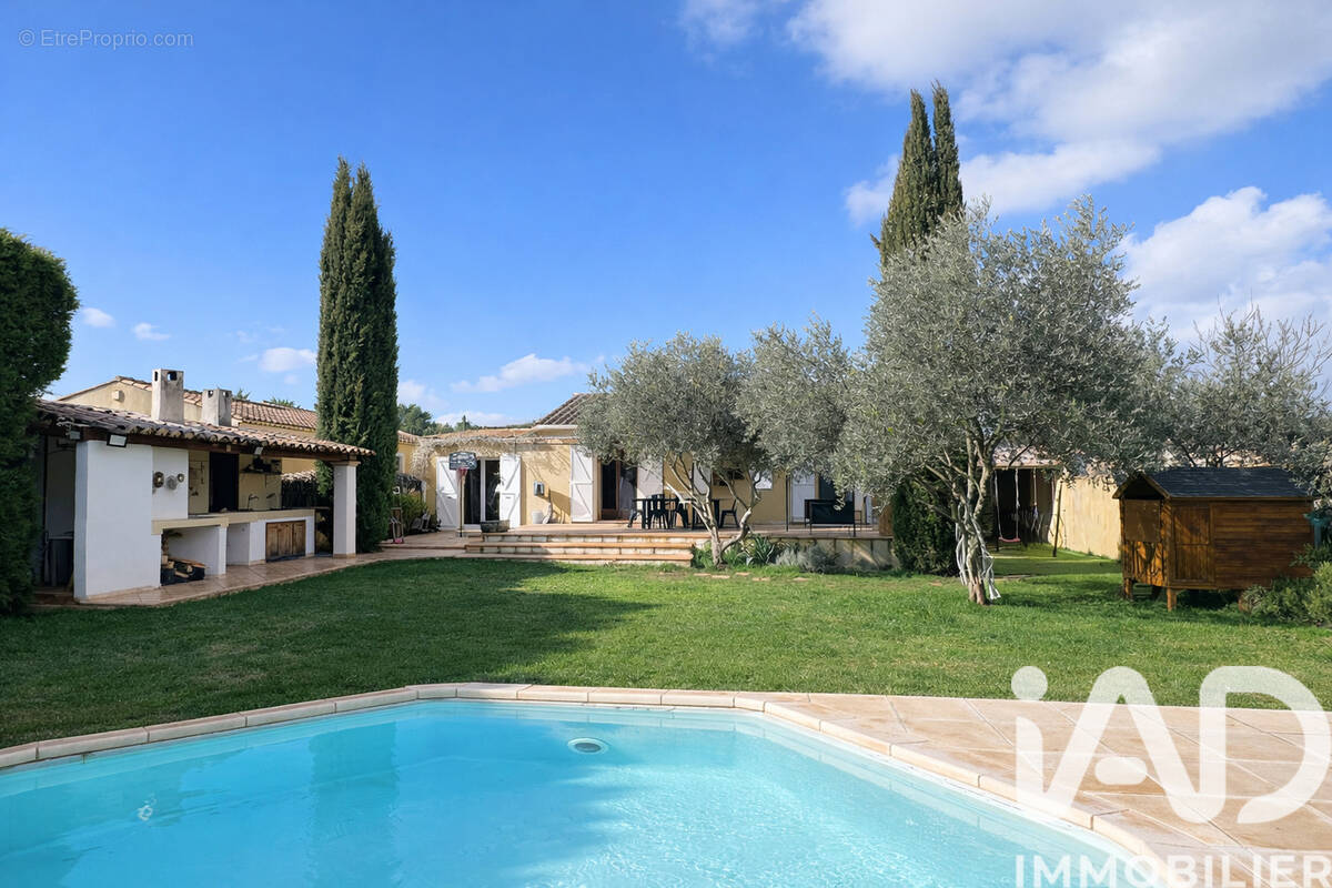 Photo 1 - Maison à SAINT-MAXIMIN-LA-SAINTE-BAUME