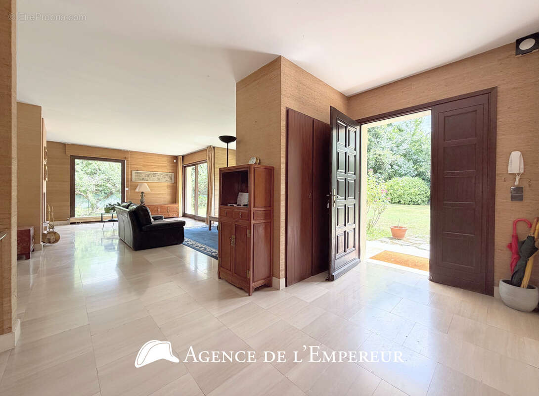 Maison à RUEIL-MALMAISON