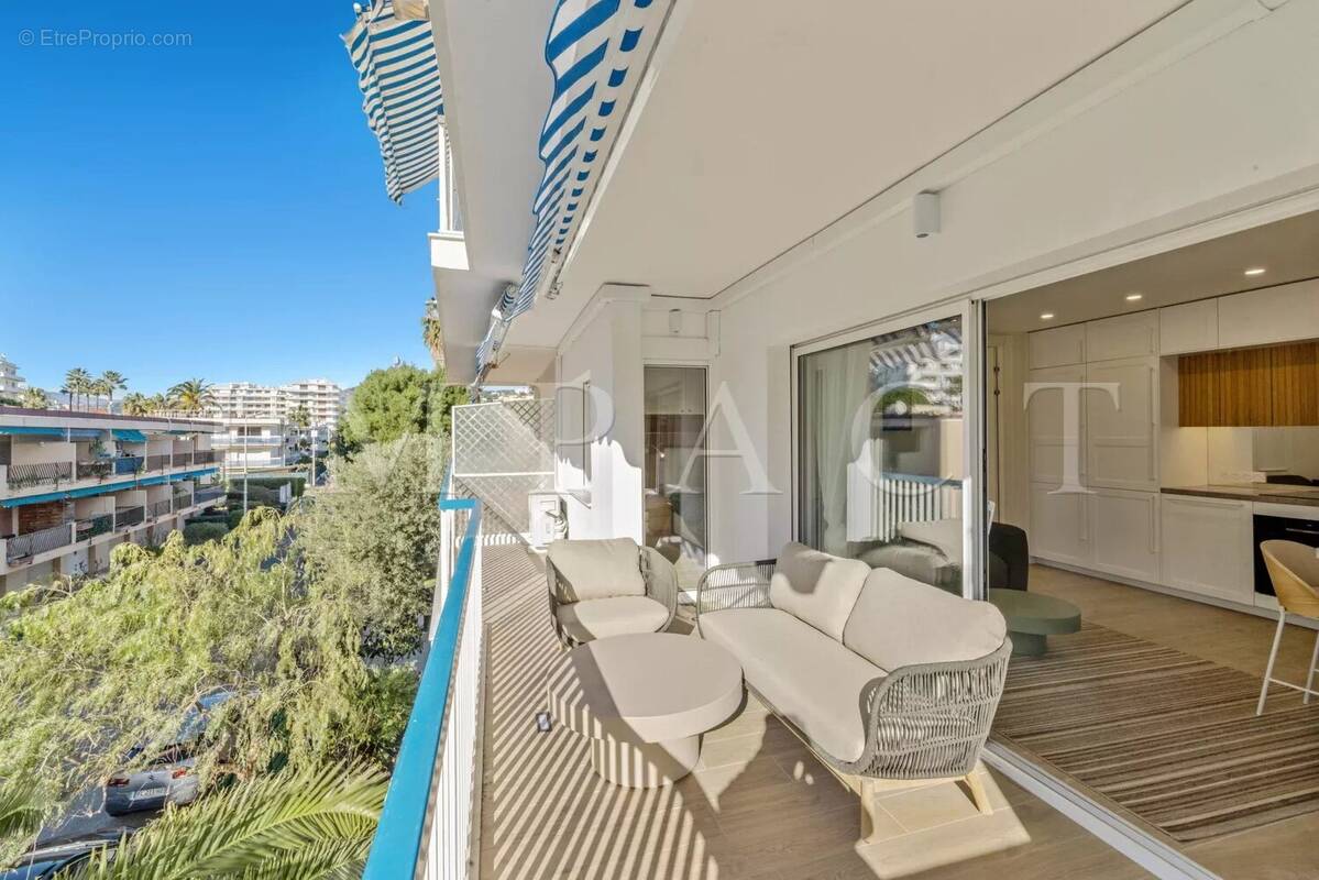 Appartement à CANNES