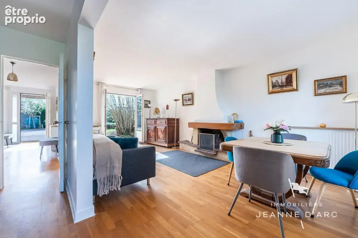 Les Loges-en-Josas – Maison familiale de 190 m², 5 chambres et jardin - photo 5