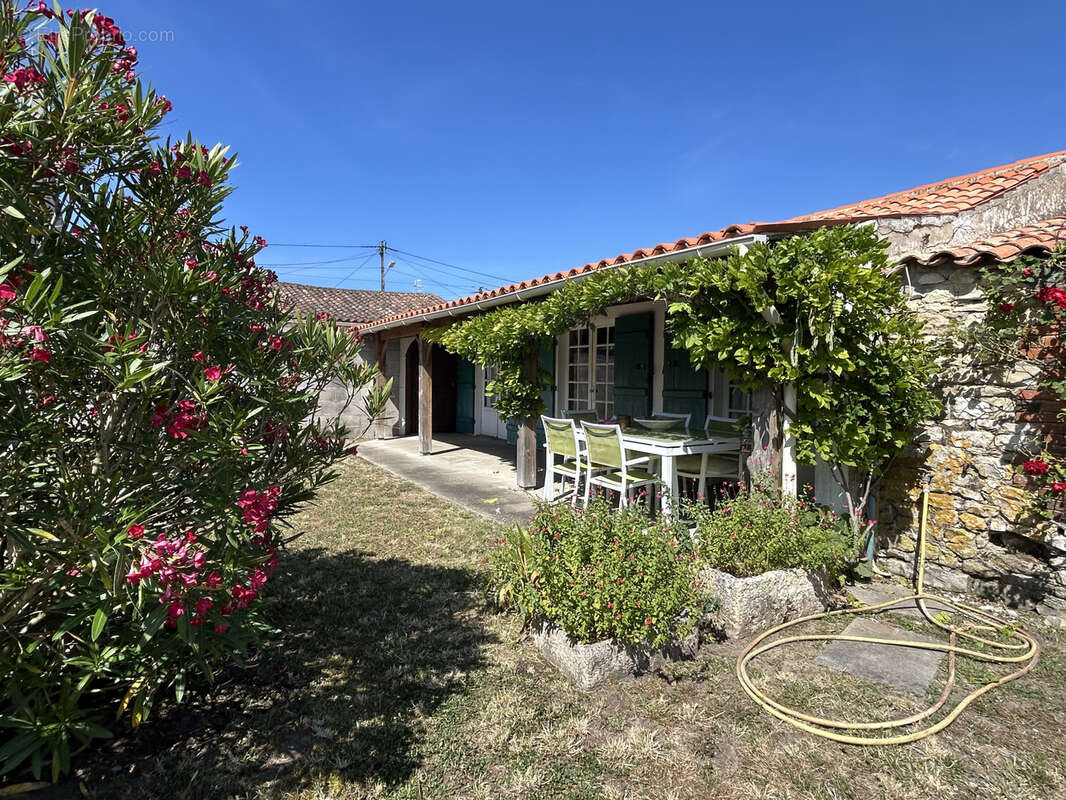 Maison à L'AIGUILLON-SUR-MER