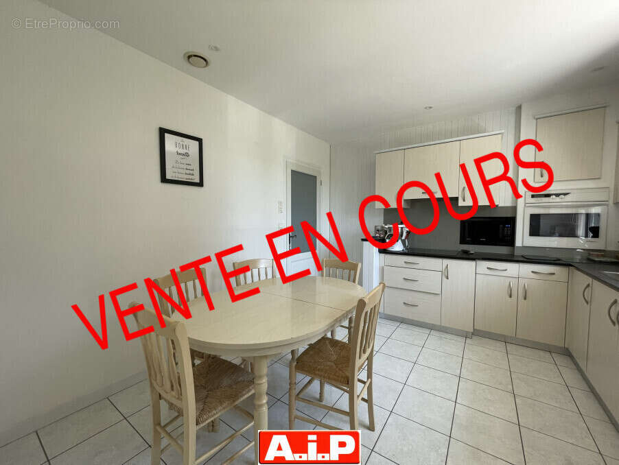 Maison à SAINT-MESMIN