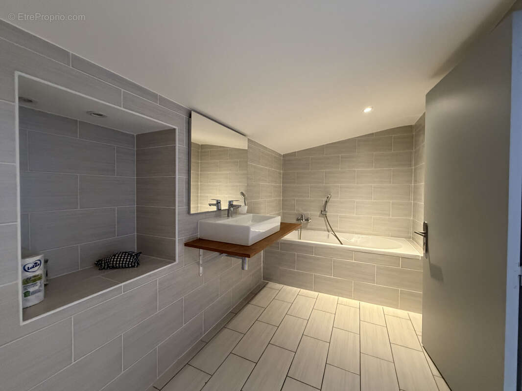 Appartement à SAN-MARTINO-DI-LOTA