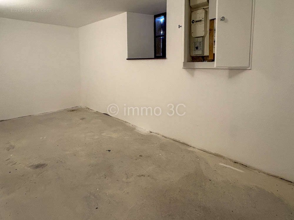 Maison à SAUZE-VAUSSAIS