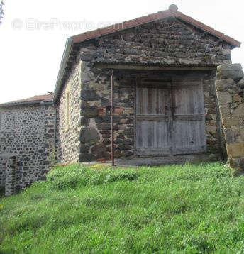 Maison à CAYRES