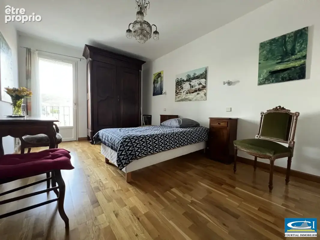 Appartement 5 pièces 126 m² à vendre à Tournon-Sur-Rhone (07300) - photo 8