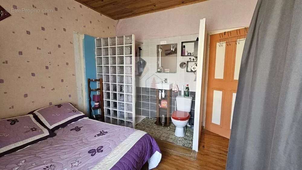 Maison à SAINT-ANDRE-DE-LANCIZE