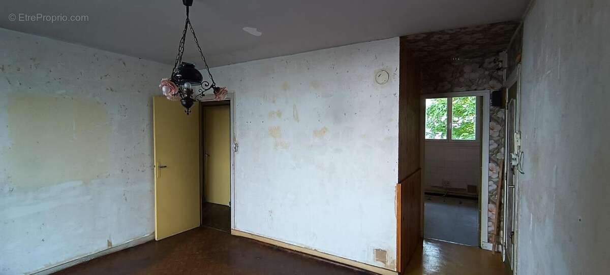 Appartement à vendre 3 pièces CLERMONT FERRAND (63) - photo 8