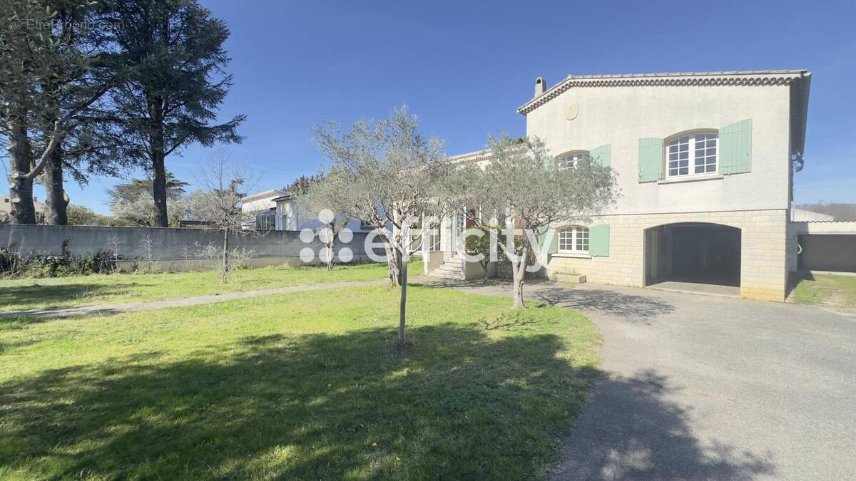 Maison à PIERRELATTE