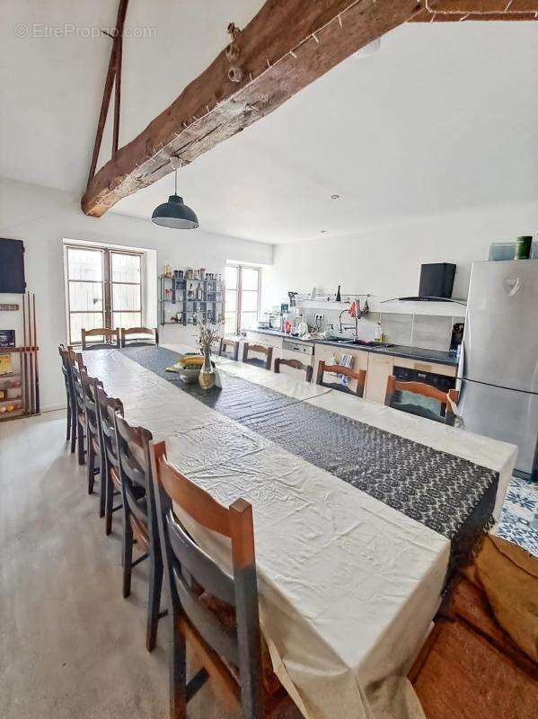 Maison à ECURY-SUR-COOLE