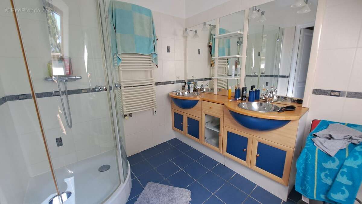 Maison à BRIIS-SOUS-FORGES