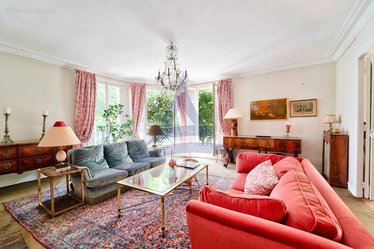 Appartement à PARIS-12E