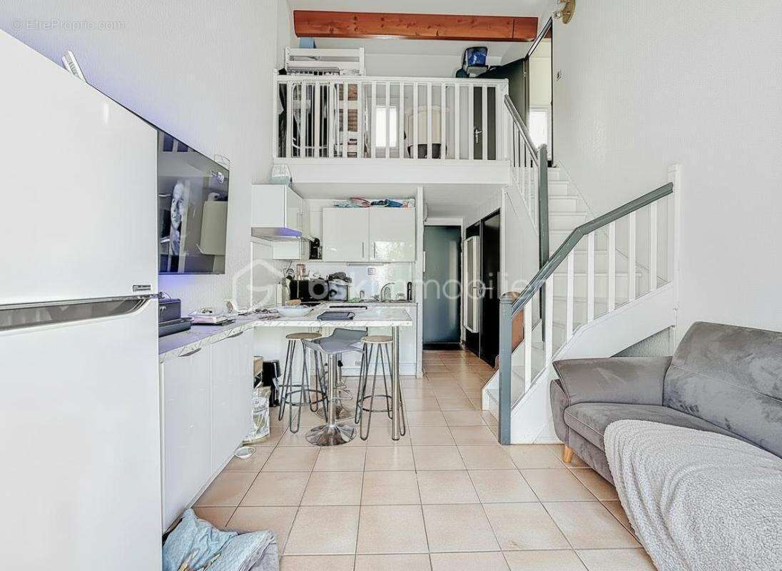 Élégante maisonnette T3 avec jardinet et parking privatif - photo 4