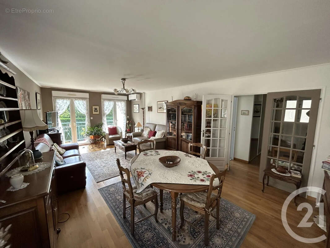 Appartement à AVON