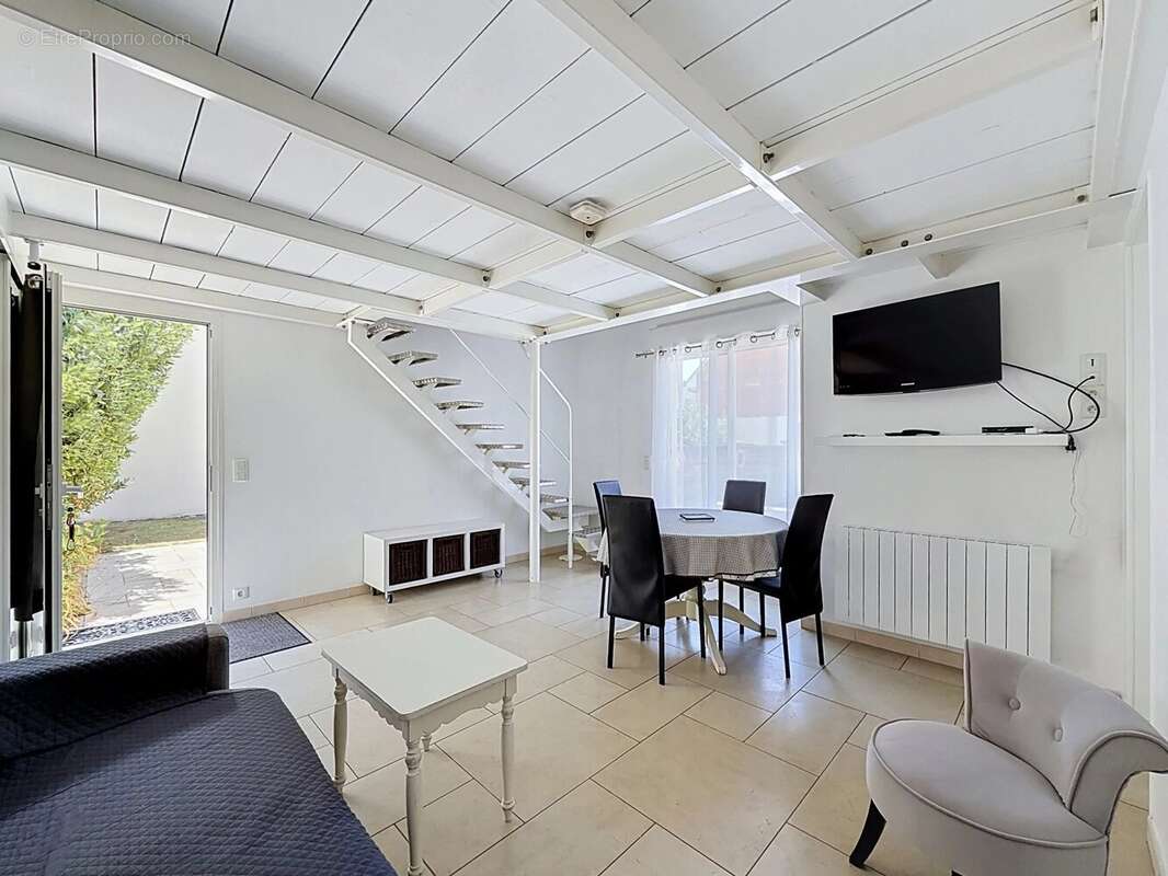 Maison 95 m² à Benerville-Sur-Mer  - photo 3