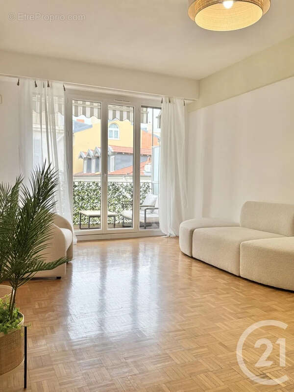 Appartement à NICE