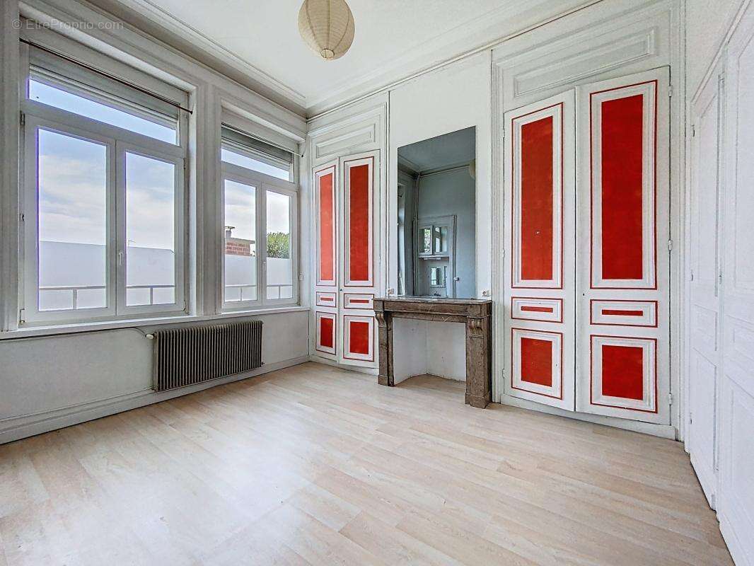 Maison à ARMENTIERES