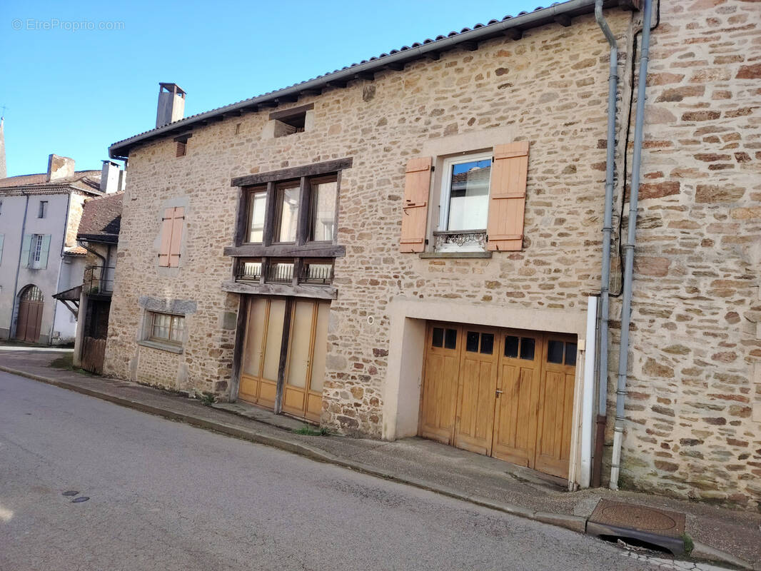 Maison à DOURNAZAC