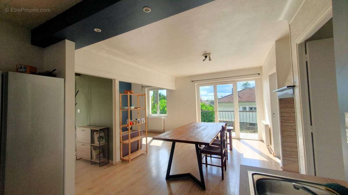 Maison à VILLEFRANCHE-DE-ROUERGUE