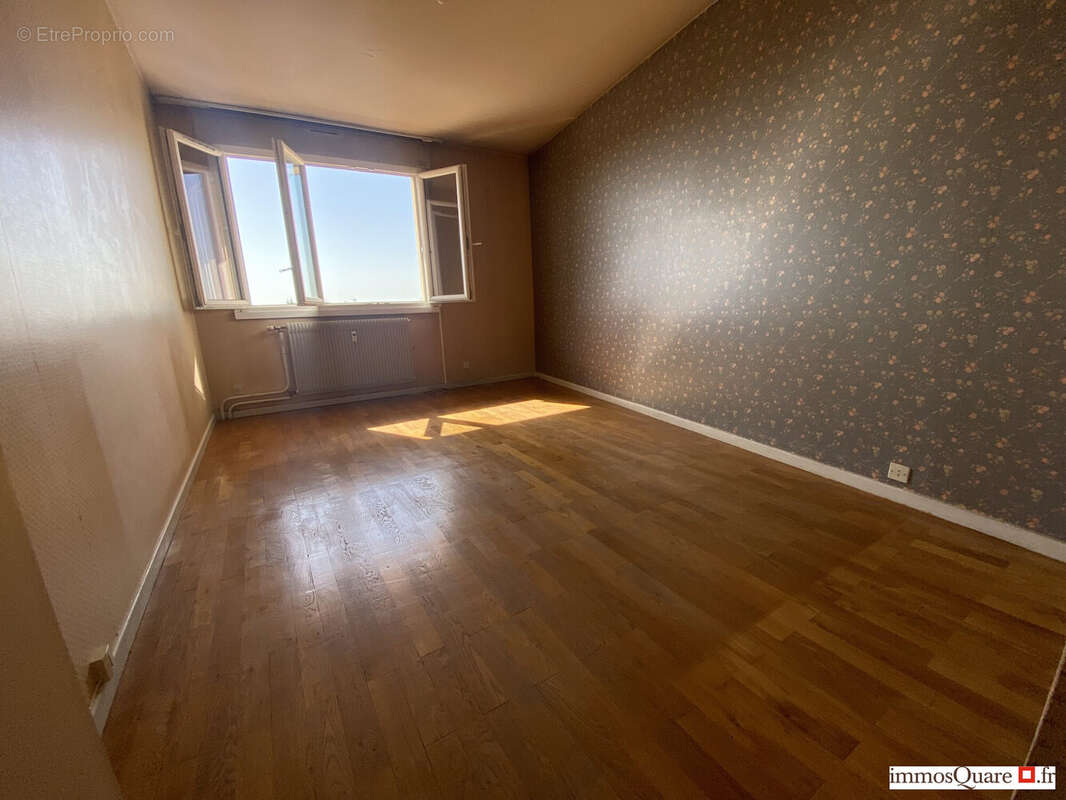 Appartement à LYON-8E