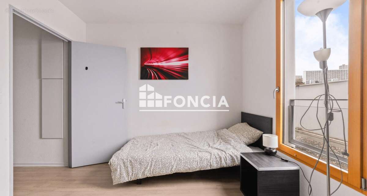 Appartement à LYON-9E