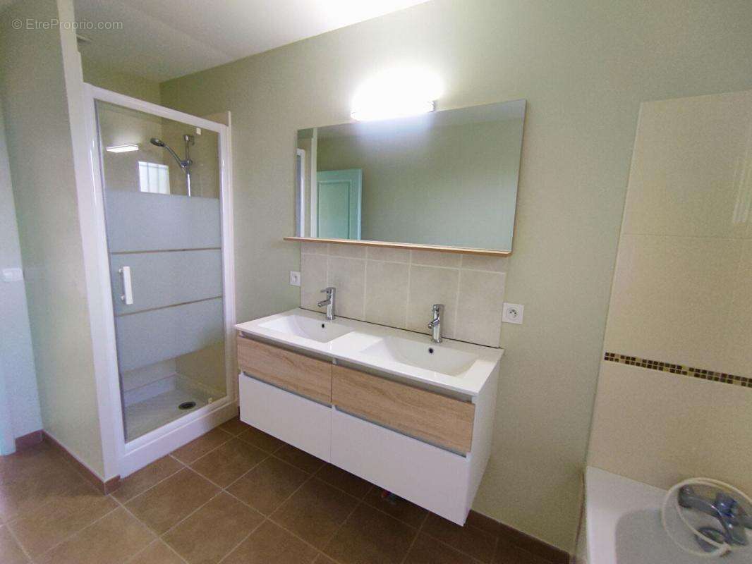 Maison Yzeures Sur Creuse 5 pièces 100 m² - photo 12