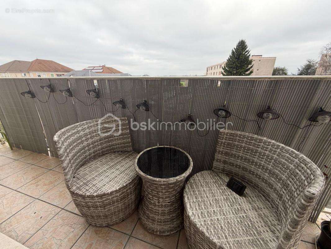 Appartement à NOZAY