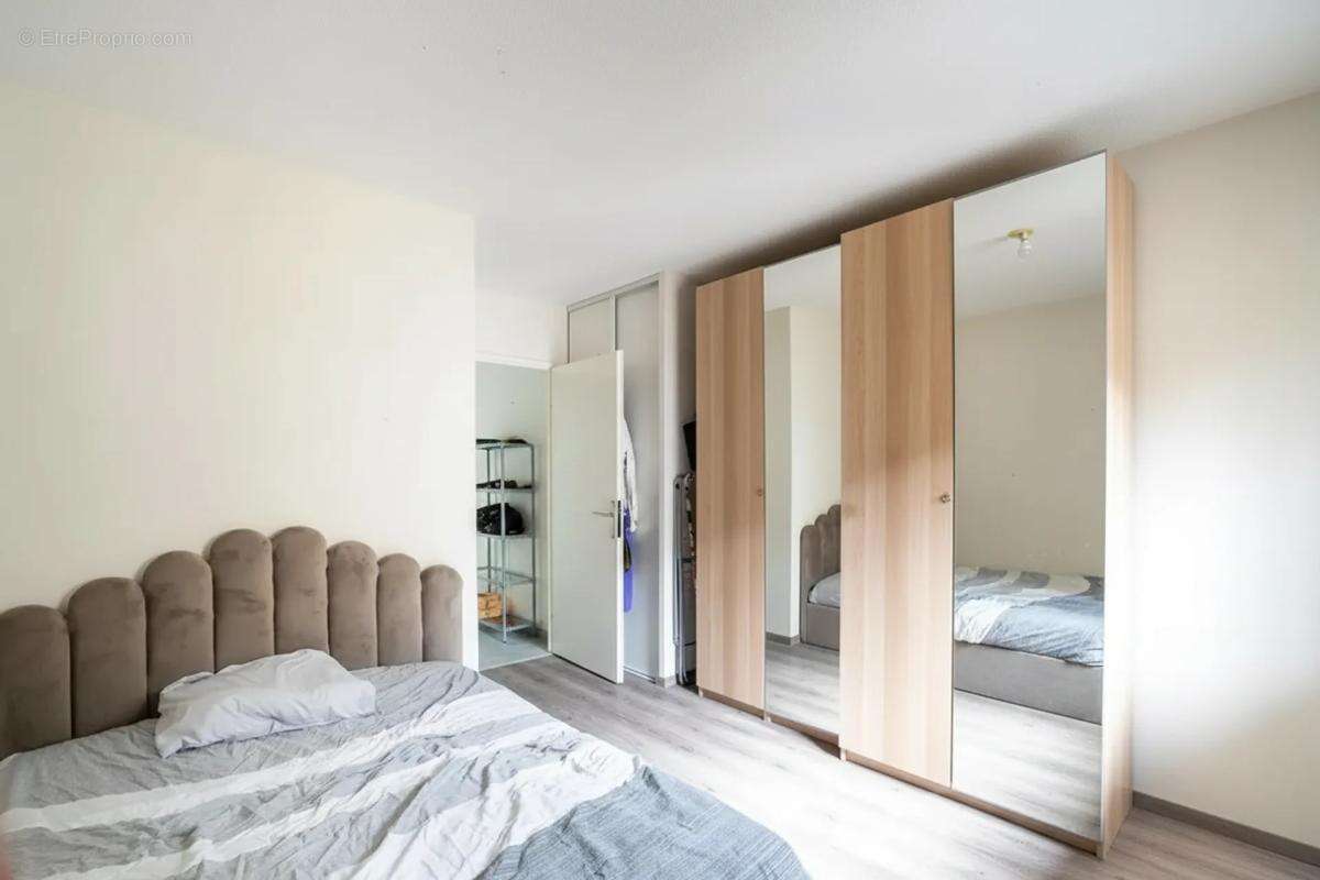 Appartement de 3 pièces de 65 m² à Villenave-d'Ornon - photo 9
