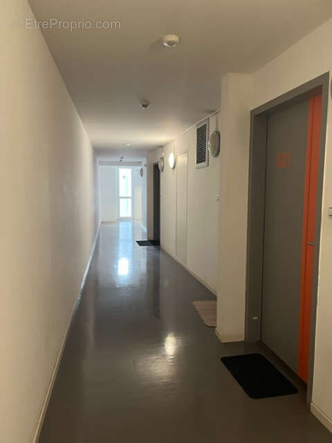 Appartement à AUBERVILLIERS