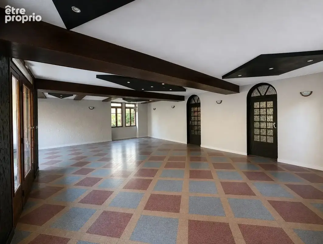 Maison 28 pièces 577 m² à vendre à Ceignes (01430) - photo 5